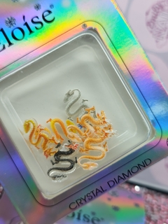 Deco dragones para uñas con glitter o color en internet
