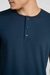Camiseta de Algodão Egípcio Henley Manga Curta Marinho - BISPO | MODA MASCULINA