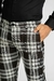 Calça de Alfaiataria Tommazo Cross Preta na internet