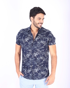 Camisa Manga Curta 100% Viscose com Estampa Folhagens - comprar online