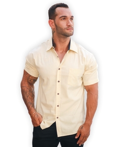 Camisa Manga Curta em Linho com Bolso Bordado