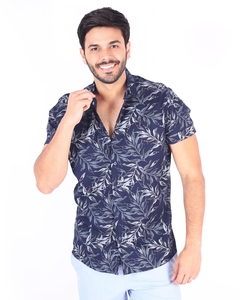 Camisa Manga Curta 100% Viscose com Estampa Folhagens