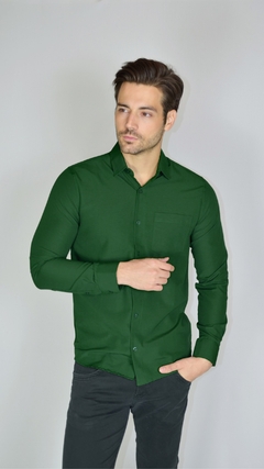 Camisa Manga Longa Básica -Tradicional - Tecido não amarrota