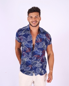 Camisa Manga Curta - Viscose com Estampa de Folhas coloridas na internet