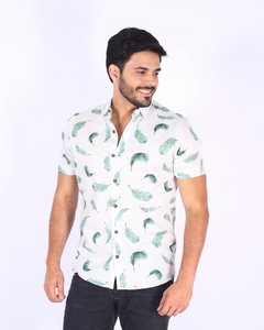 Camisa Manga Curta em Flamê 100% Algodão - Estampa Penas na internet