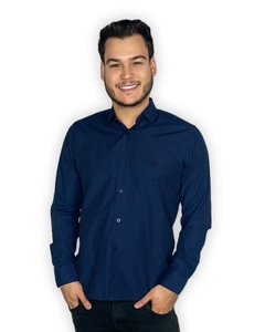 Camisa Manga Longa com Listras Finas SlimFit -Tecido Premium na internet