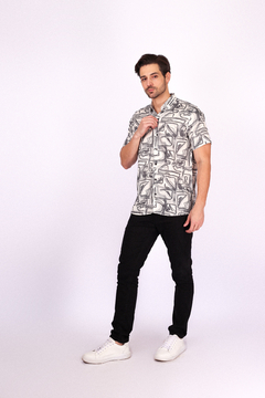 Camisa Viscose Estampa Abstrata - comprar online