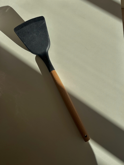 Espátula Negra - comprar online