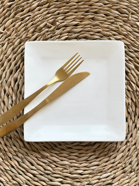 Plato Cuadrado Blanca - comprar online