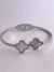 Bracelete Trevo na internet