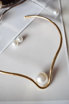 Conjunto Aro com Pérola Dourado na internet