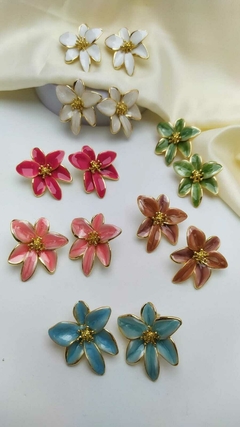 Brinco Flor Rosa Esmaltada - comprar online