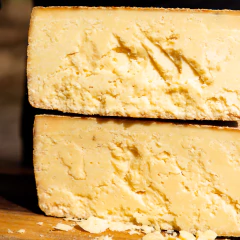 Queijo Estação - Maturado 180 dias em Caverna