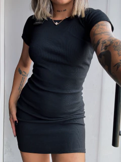 Vestido basic preto - Lamay Closet