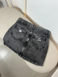 Mini saia jeans destroyed grafite - comprar online