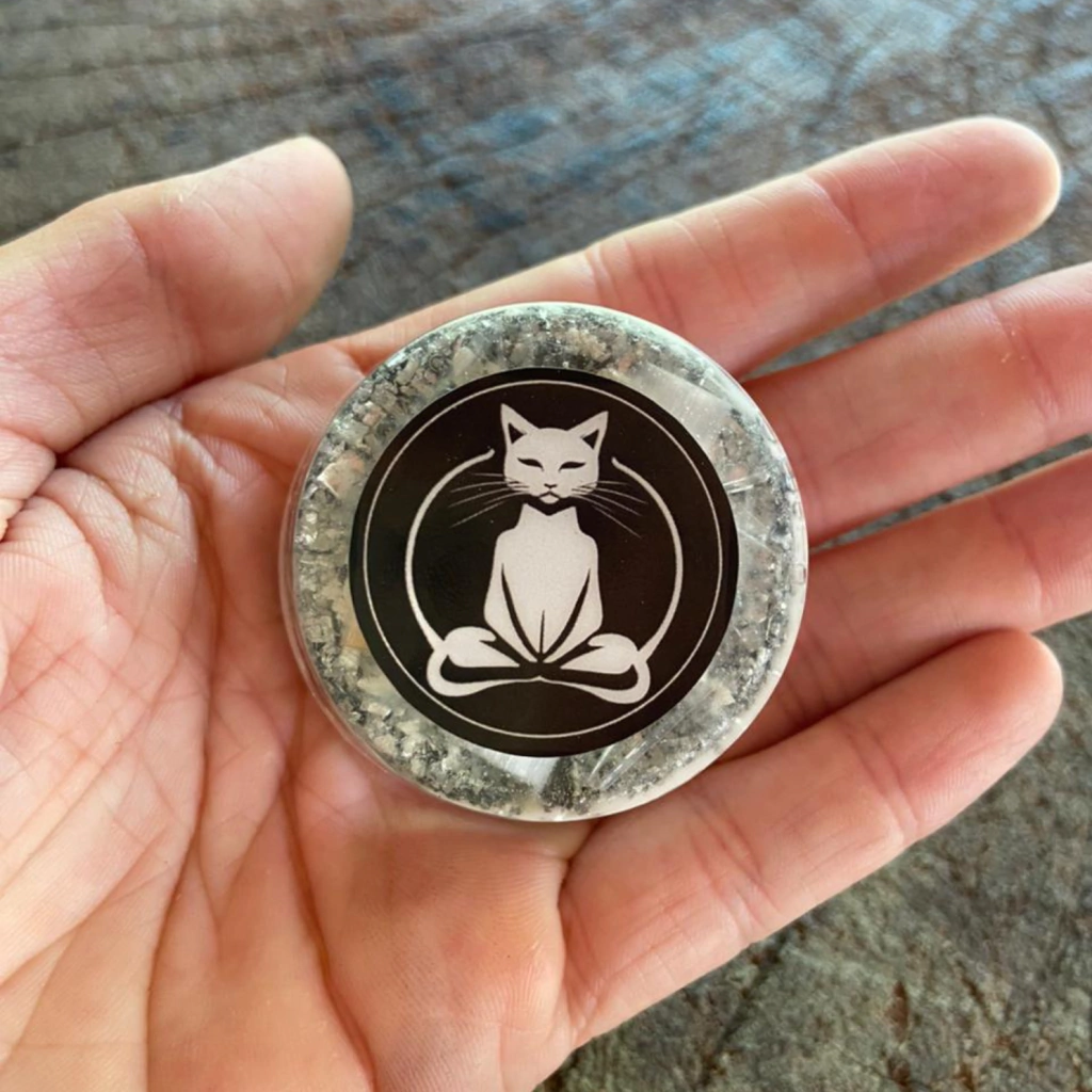 Orgonite Gatinho Zen - Selenita + E-book Orgonites em Gatos de Brinde