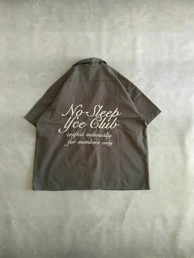 Camisa Boxy Fit "No Sleep" Gris thumbnail 2