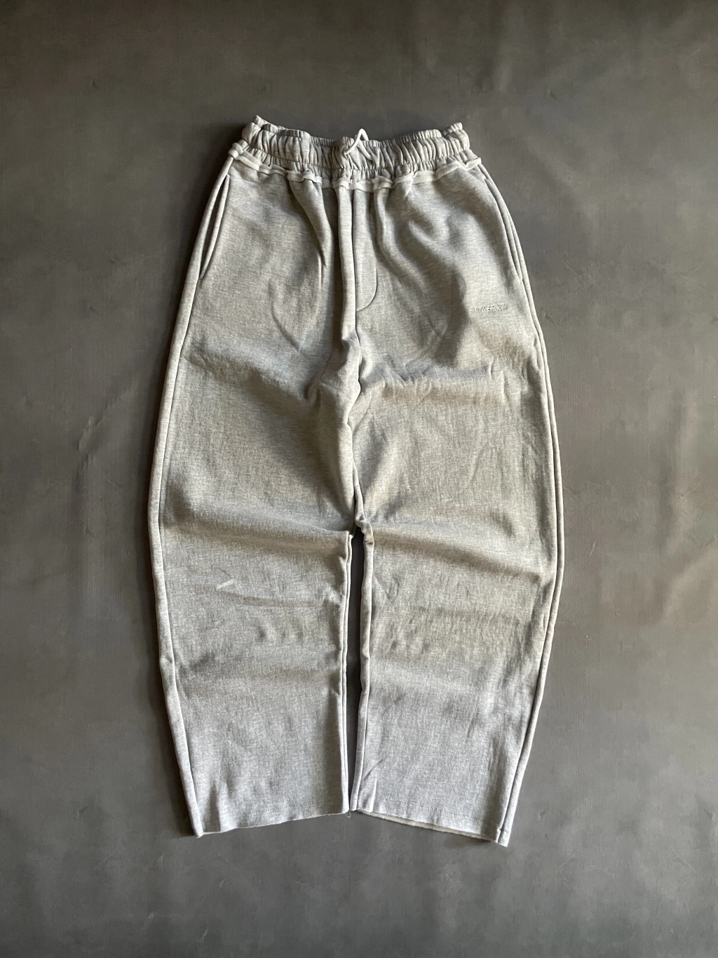 Jogging Baggy "CRT" Gris