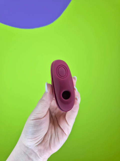 VIBRADOR E SUGADOR BEYBLADE - MARSALA - comprar online