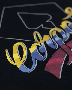 Camiseta Regular Corposó + MCD Pipa na internet
