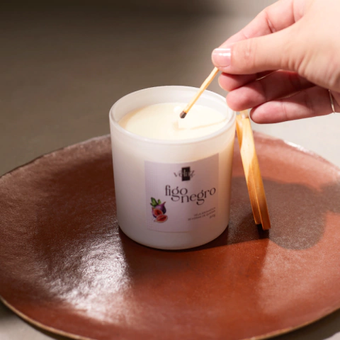 Vela Decór Figo Negro 200g