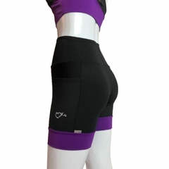 Short Feminino Preto com Barra Roxa - Compressão Corrida - comprar online