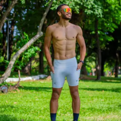 Bermuda Masculina branca Compressão corrida