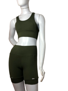 Short Feminino Verde Militar - Compressão Corrida