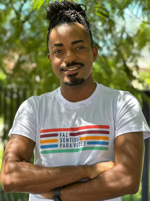 Camisa: "Faz sentido para você?"