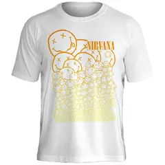 Camiseta Nirvana Smiley Pattern