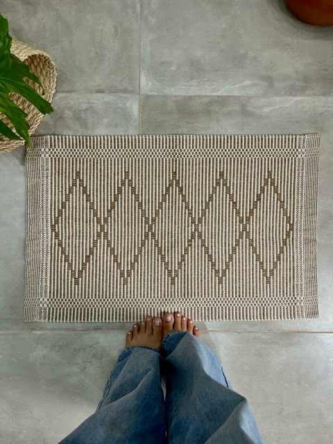 Tapete Débora Nude 47x72cm - comprar online