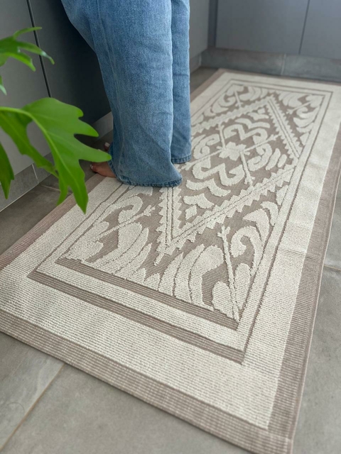 Passadeira Aurora Nude 1,45x0,50m - comprar online