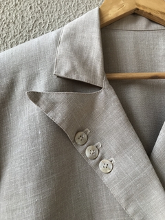 Blazer Bege Escuro - M na internet