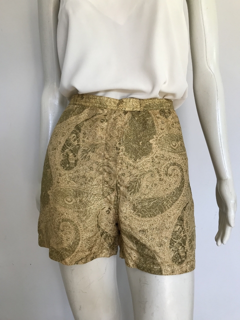 Short Dourado - 38