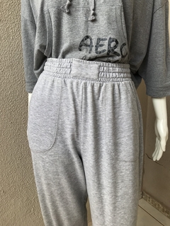 Calça Moletom Cinza Bershka - M - Brechó de Casa