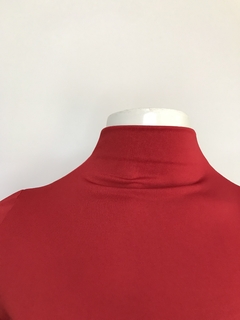 Cropped Gola Alta Vermelho - P - comprar online