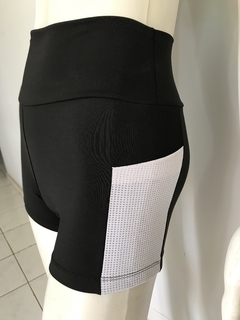 Short Fitness Preto - P na internet