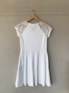 Vestido Zara Girls Off White - 13/14 Anos - Brechó de Casa