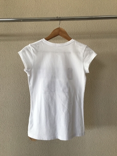 Camiseta Baby Look Converse - M - loja online