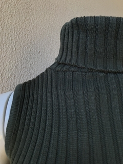 Blusa Tricô Verde Gola Alta - P/M na internet