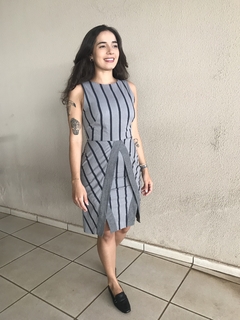 Vestido Cinza Listras Sacada - 36 - comprar online