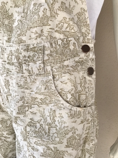 Imagem do Jardineira Estampada Bobstore - P