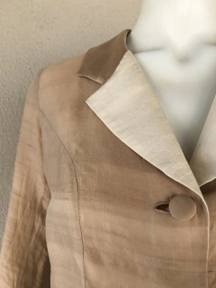 Blazer Cropped Corrêa E Camargo - P na internet