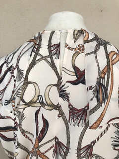 Blusa Zara Estampada - G - comprar online
