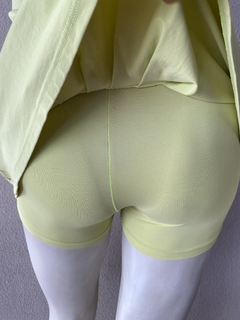 Short Saia Oxer - P - Brechó de Casa