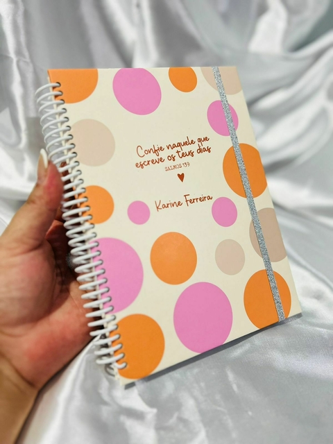 Caderno Bolinhas