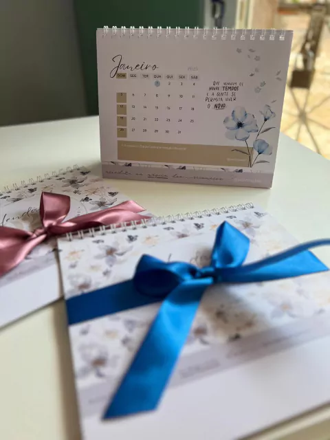 Calendário de Mesa: Tempo de Florescer