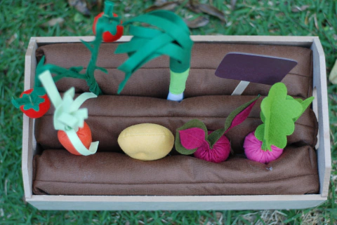 Caixote de Horta Interativa