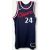 Esta imagem destaca a frente marcante da Camiseta NBA Los Angeles Clippers Icon 24/25. Com um tom de azul vibrante, ela transmite uma sensação de determinação e energia. O logotipo dos Clippers em destaque adiciona autenticidade. Seja parte da equipe com 
