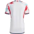 Camisa de futebol branca do Chicago Fire, modelo Away 2024, com detalhes em vermelho e azul na parte de trás e nas mangas.